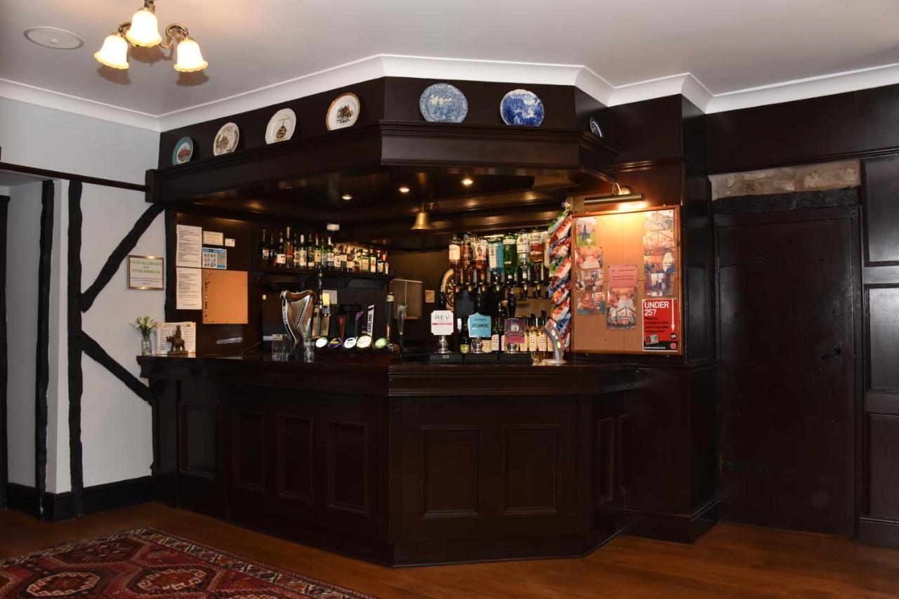 The Llanelwedd Arms Hotel บลิตธ์เวลส์ ภายนอก รูปภาพ