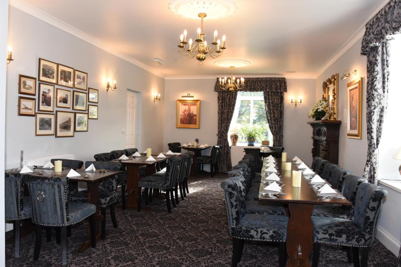 The Llanelwedd Arms Hotel บลิตธ์เวลส์ ภายนอก รูปภาพ