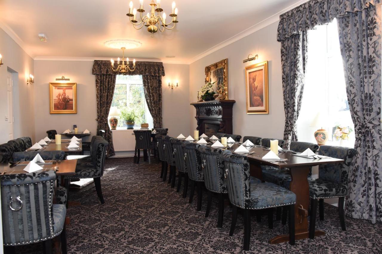 The Llanelwedd Arms Hotel บลิตธ์เวลส์ ภายนอก รูปภาพ