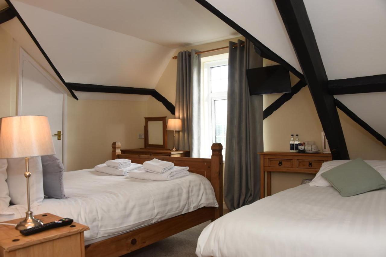The Llanelwedd Arms Hotel บลิตธ์เวลส์ ภายนอก รูปภาพ