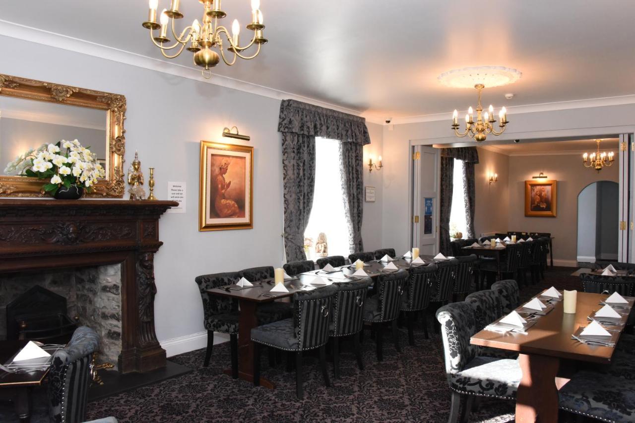 The Llanelwedd Arms Hotel บลิตธ์เวลส์ ภายนอก รูปภาพ